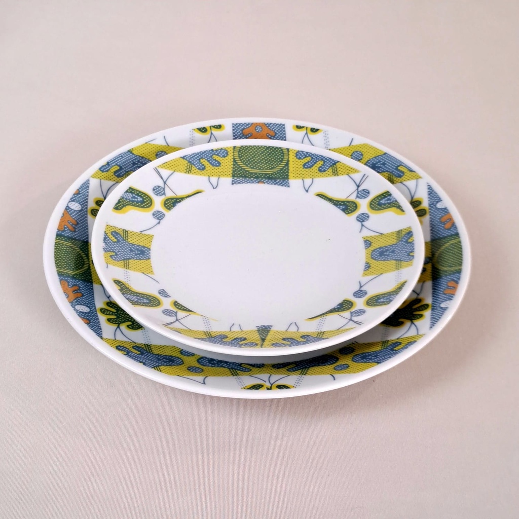 Grande assiette Ronde : Wax Mon pied ton pied profil Anneau