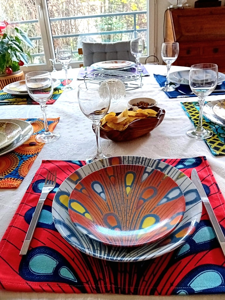 Petite assiette Ronde : Wax Fée électricité / goutes d'eau profil Plein